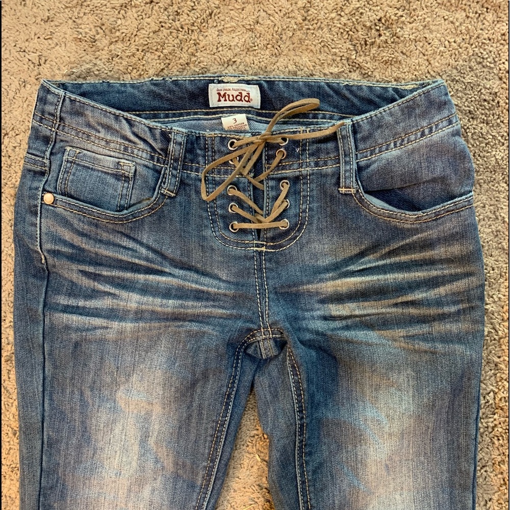 Denim jeans with cute shoe lace tied front